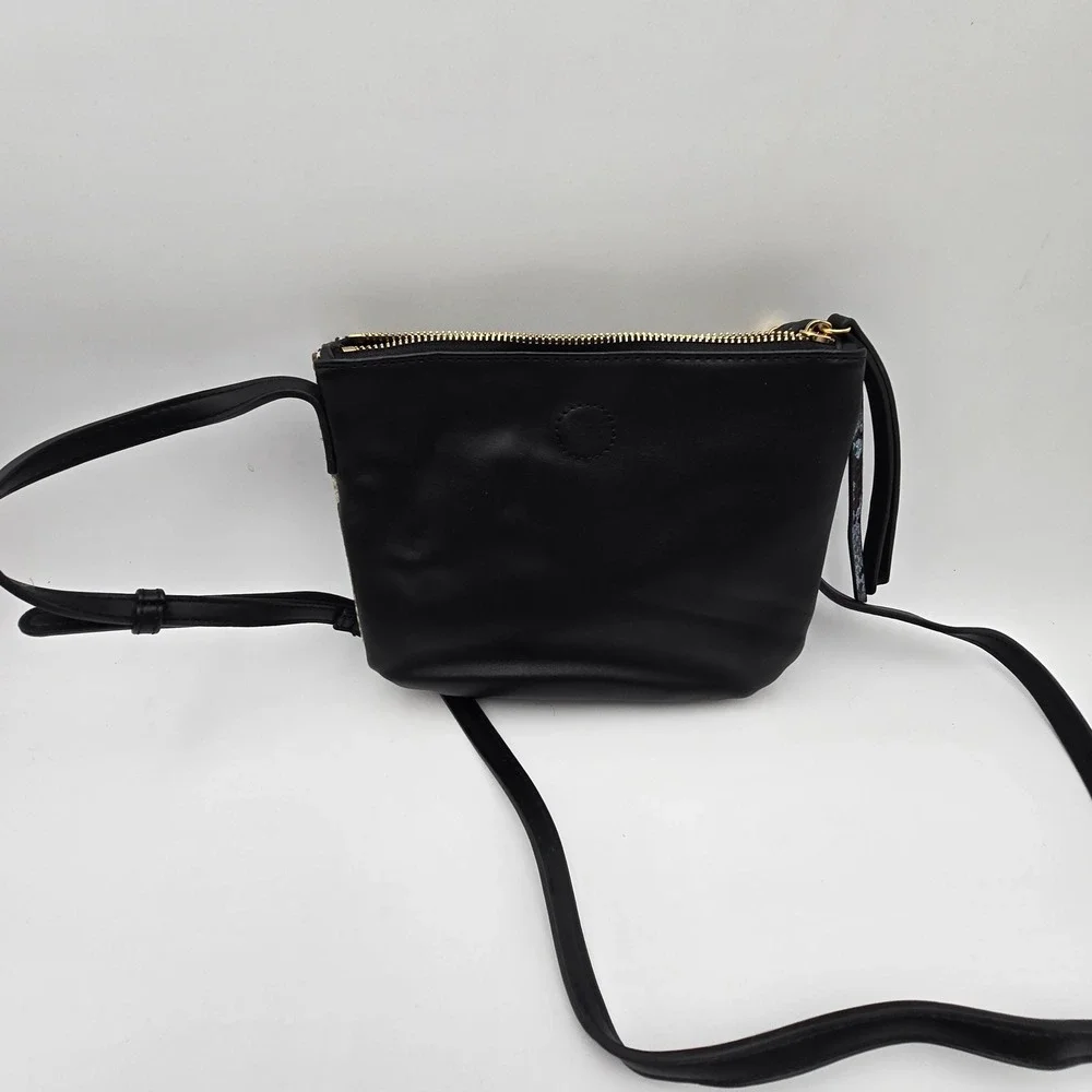 Moda Luxe capture attention